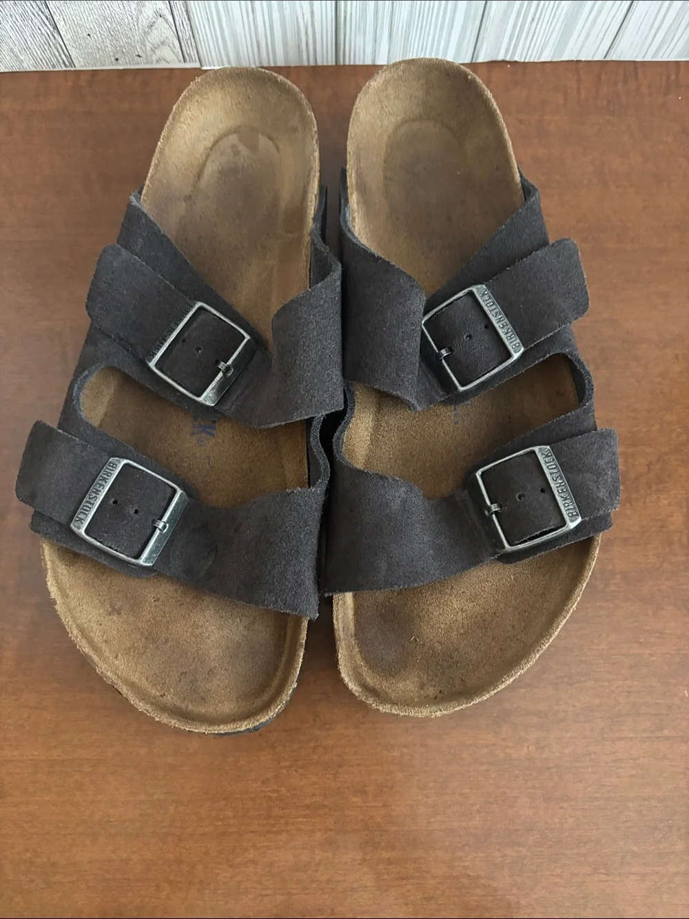 Birkenstock men’s Arizona  Two-Strap Sandals in Dark  Suede